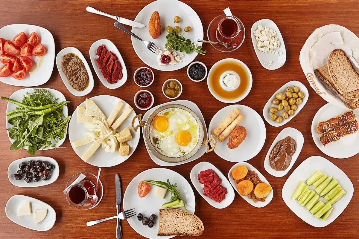 Serpme Kahvaltı